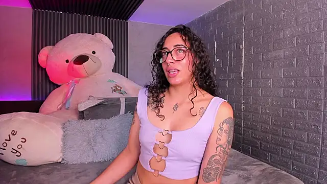 Snapshot of Magic_ivone chatting on 11, 2, 2026 Magic ivone online show from 11, 2, 2026