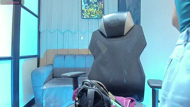 Snapshot of shaden_ chatting on 9, 2, 2026 shaden online show from 9, 2, 2026