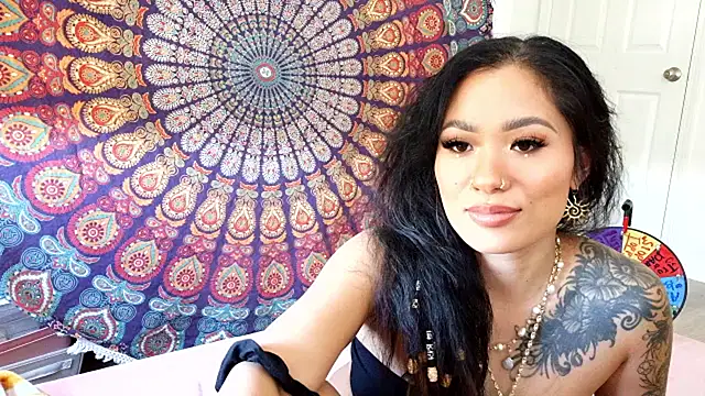 Snapshot of 222goddess444you chatting on 4, 6, 2026 222goddess444you online show from 4, 6, 2026