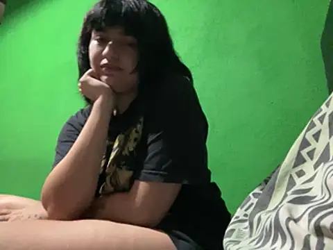 Snapshot of kimcit4 chatting on 16, 4, 2026 kimcit4 online show from 16, 4, 2026