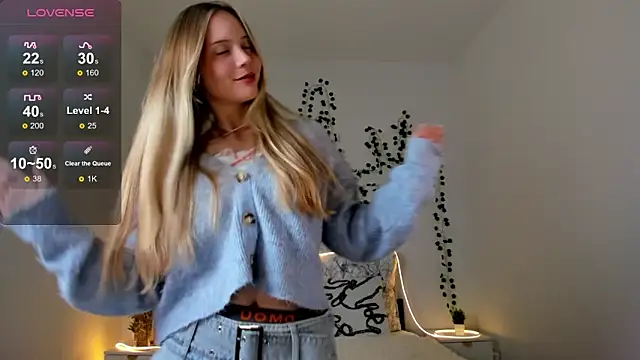 Snapshot of EllyMartinez chatting on 24, 2, 2026 EllyMartinez online show from 24, 2, 2026