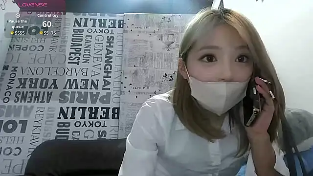 erinaka123 online show from 23, 2, 2026