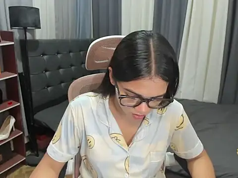 Snapshot of TinyCock_Rein chatting on 16, 2, 2026 TinyCock Rein online show from 16, 2, 2026