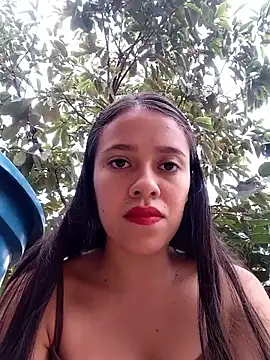 Snapshot of lachiki_plus chatting on 3, 2, 2026 lachiki plus online show from 3, 2, 2026