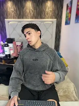 Samu Hott online show from 13, 2, 2026