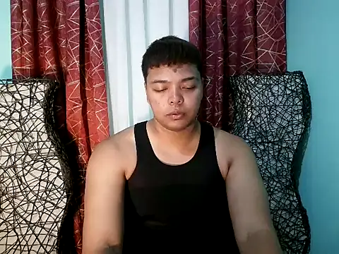 UrBigCockDesire69 online show from 18, 2, 2026