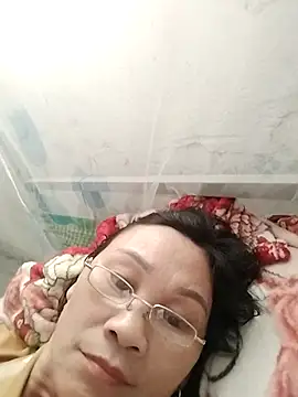 miko nyan2006 online show from 18, 4, 2026