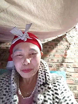 lena-cute online show from 14, 3, 2026