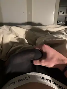 Snapshot of Robertocavall chatting on 8, 2, 2026 Robertocavall online show from 8, 2, 2026