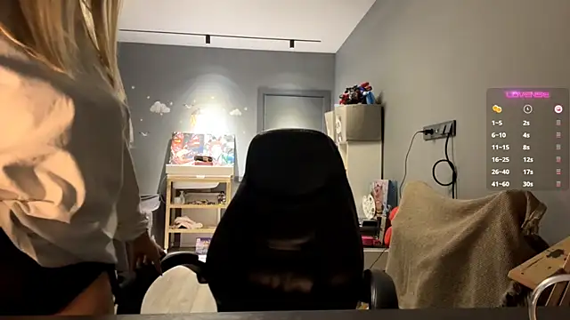 Snapshot of SoftnessMila chatting on 14, 2, 2026 SoftnessMila online show from 14, 2, 2026