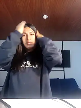 Snapshot of MeelFox chatting on 23, 2, 2026 MeelFox online show from 23, 2, 2026