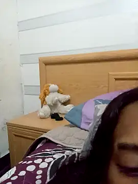 loveofpetitegirls34 online show from 10, 2, 2026