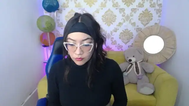 ALISS M  online show from 19, 2, 2026