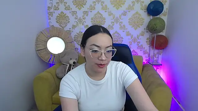 ALISS M  online show from 15, 3, 2026