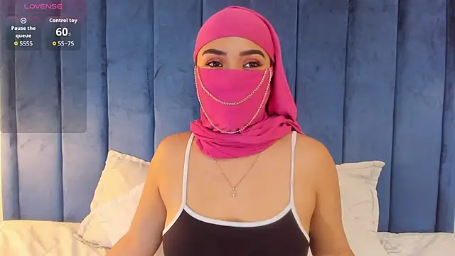 fatimarab   online show from 12, 2, 2026