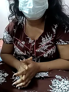 Maturecouple225 online show from 11, 2, 2026