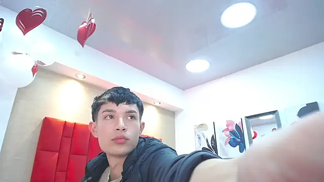 Skinny Office online show from 3, 3, 2026