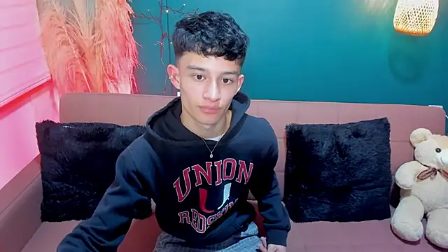 Snapshot of Patrick_Howland_ chatting on 5, 2, 2026 Patrick Howland online show from 5, 2, 2026