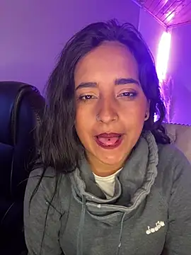 Annie Alicee online show from 24, 2, 2026