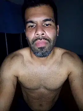 Snapshot of thom_1 chatting on 9, 2, 2026 thom 1 online show from 9, 2, 2026