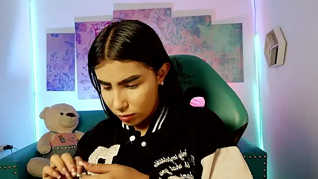 Abby Rouse m online show from 13, 3, 2026