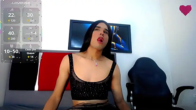 Gata Salvaje   online show from 27, 2, 2026