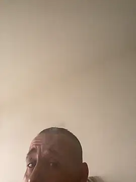 Snapshot of creativeX chatting on 4, 3, 2026 creativeX online show from 4, 3, 2026