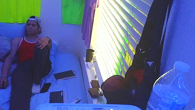 Snapshot of JokerAndyKenwood chatting on 25, 2, 2026 JokerAndyKenwood online show from 25, 2, 2026