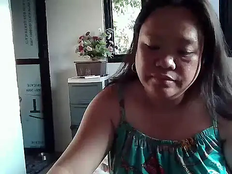 yummychubby29 online show from 19, 4, 2026