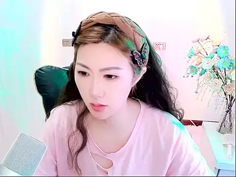 Snapshot of zhuzhu-66 chatting on 3, 6, 2026 zhuzhu-66 online show from 3, 6, 2026