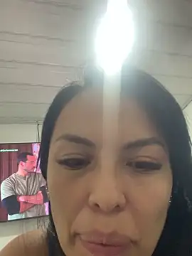 Emma Sanz   online show from 14, 4, 2026