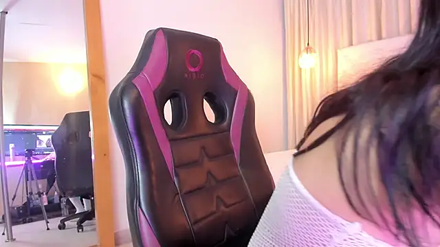 Snapshot of Demon_lala chatting on 6, 3, 2026 Demon lala online show from 6, 3, 2026