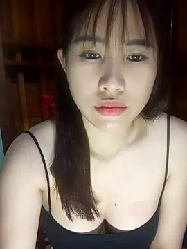 Yui-Ch1682 online show from 19, 2, 2026