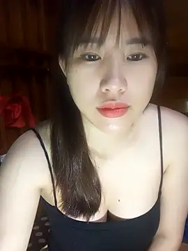 Yui-Ch1682 online show from 24, 2, 2026