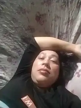 Snapshot of May_Bombs chatting on 10, 2, 2026 May Bombs online show from 10, 2, 2026