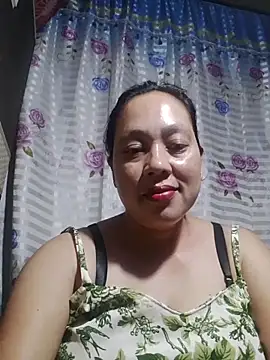 Snapshot of May_Bombs chatting on 1, 3, 2026 May Bombs online show from 1, 3, 2026