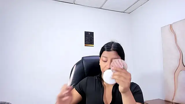 Vaneline2 online show from 24, 3, 2026