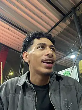 Snapshot of Leon_Creed chatting on 23, 2, 2026 Leon Creed online show from 23, 2, 2026