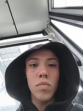 Snapshot of CharlotteKravizz chatting on 24, 2, 2026 CharlotteKravizz online show from 24, 2, 2026