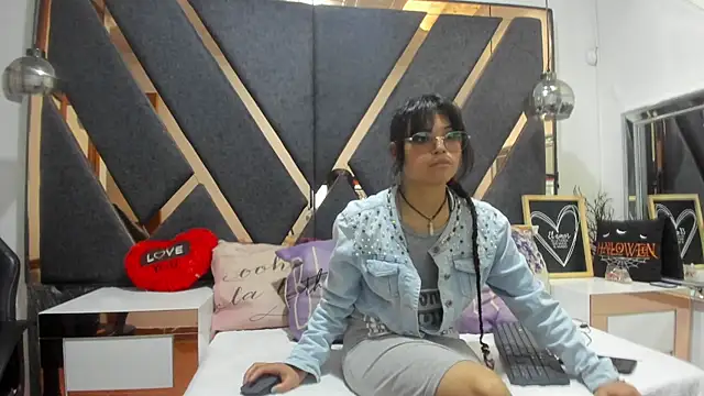 Maggyx online show from 11, 2, 2026