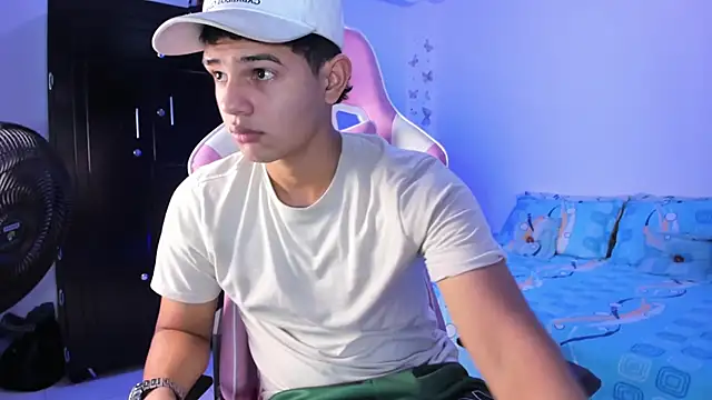 Snapshot of Adrian_Prime_ chatting on 25, 2, 2026 Adrian Prime online show from 25, 2, 2026