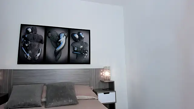 Dulce M  online show from 14, 4, 2026