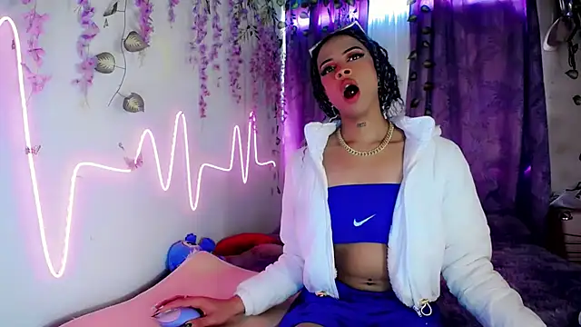DahliaGill online show from 13, 7, 2026