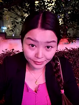 Snapshot of Jennie_dogy chatting on 25, 4, 2026 Jennie dogy online show from 25, 4, 2026