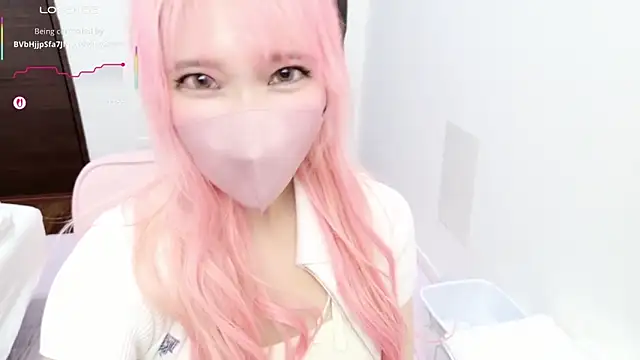 Mia-o0 online show from 5, 3, 2026