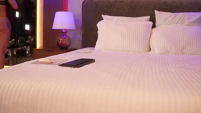 Snapshot of Loona_Dancer chatting on 24, 2, 2026 Loona Dancer online show from 24, 2, 2026