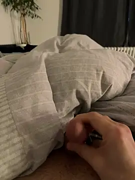 ManuelCervantes1972 online show from 12, 3, 2026