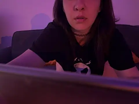 Snapshot of Yuliastar chatting on 3, 5, 2026 Yuliastar online show from 3, 5, 2026