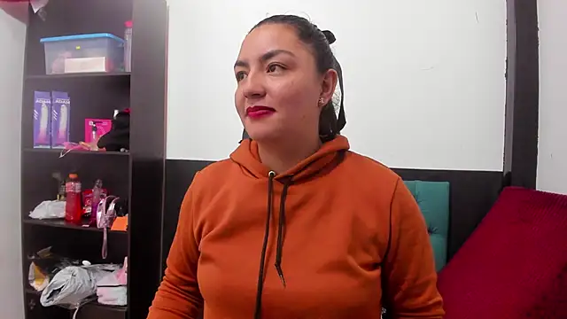 lexyy24 online show from 25, 3, 2026