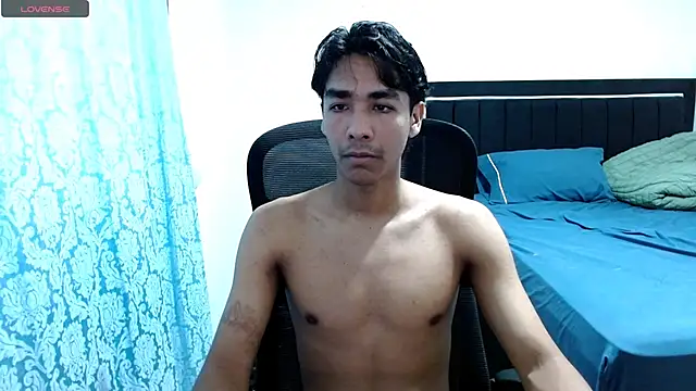 Pedestal diamant online show from 19, 3, 2026